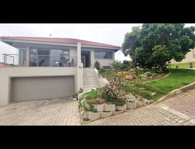 4 BEDROOM HOUSE FOR SALE IN GROOT BRAKRIVIER CENTRAL